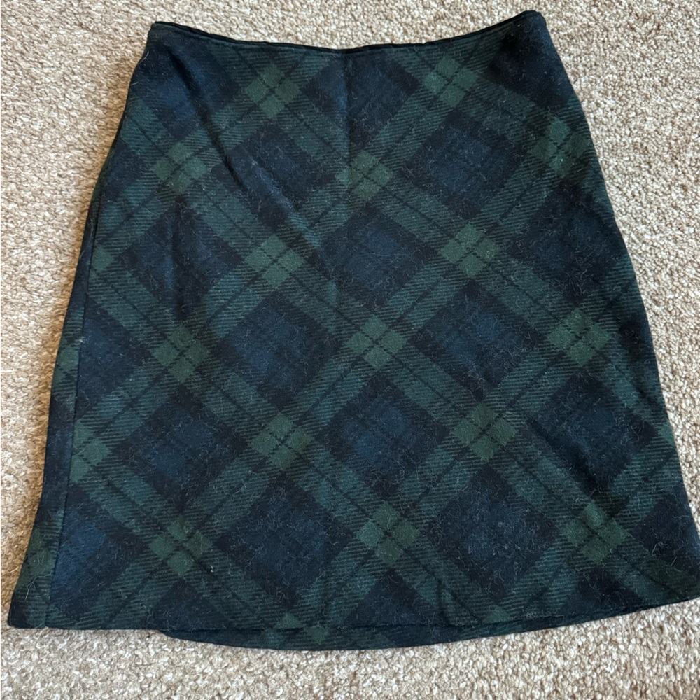 NEW Abercrombie Dark Blue and Green Plaid Skirt